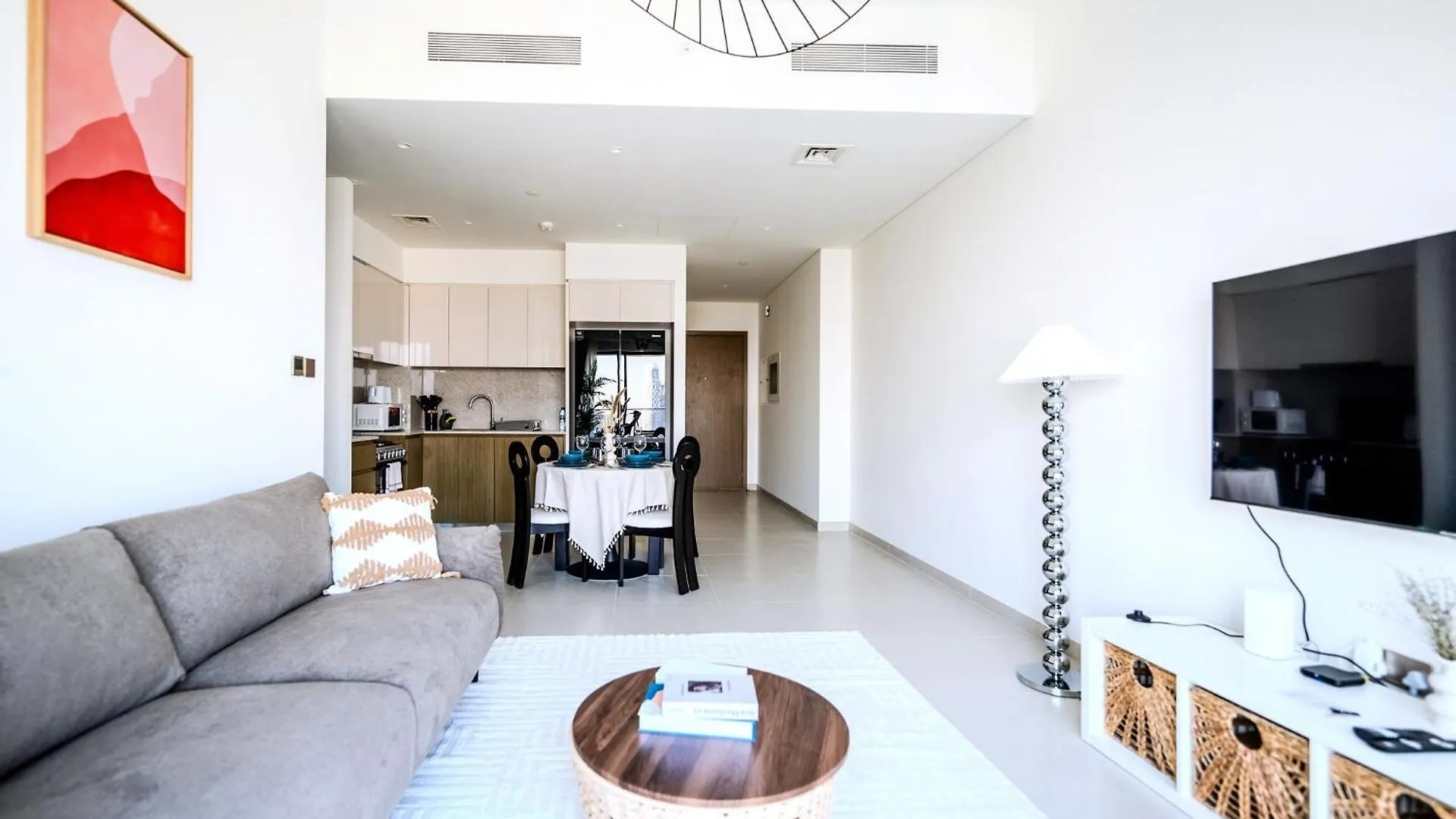 Stunning 2Br Apt Burj Royale 10 Mins Walk To Dubai Mall