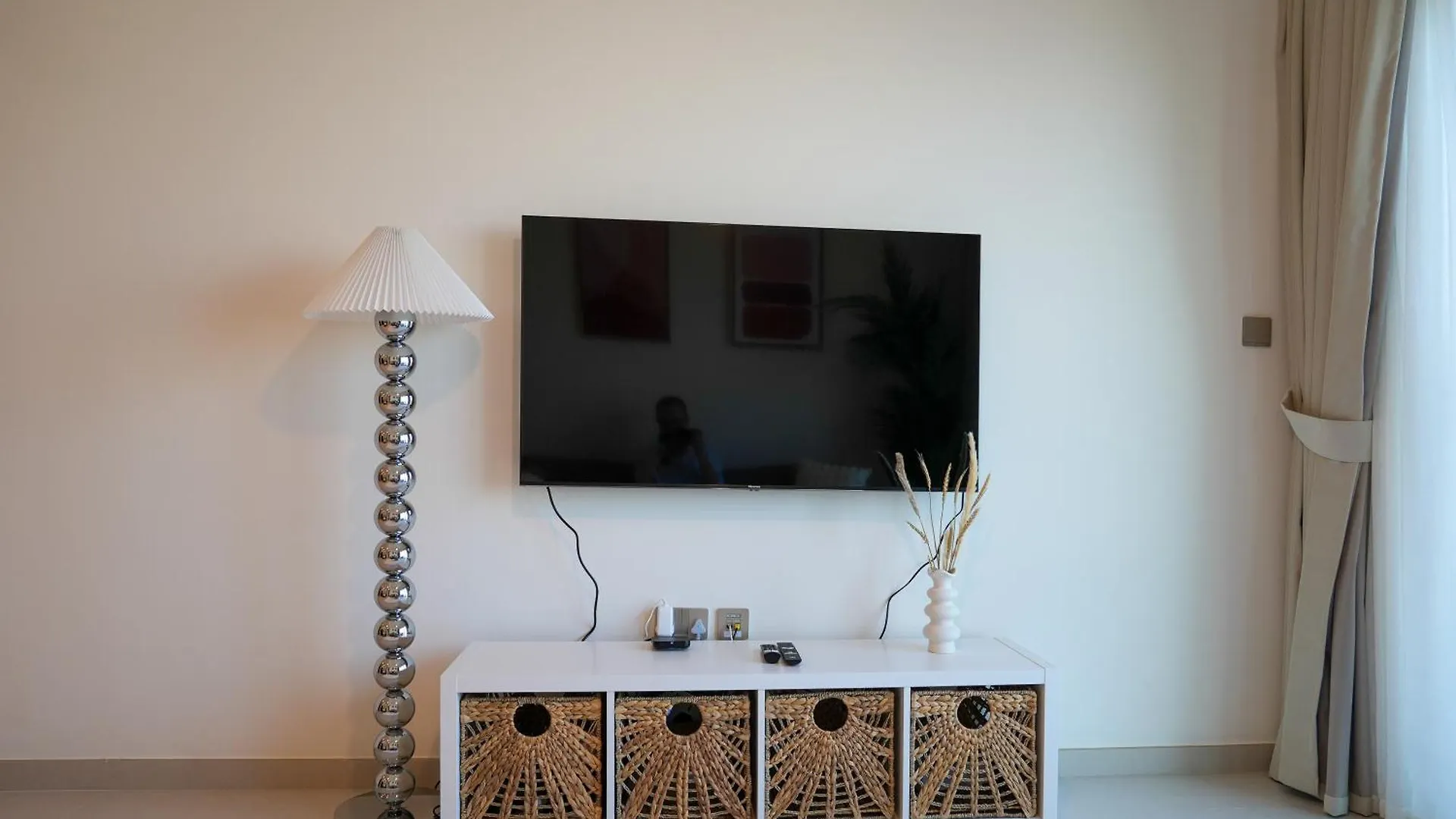 Stunning 2Br Apt Burj Royale 10 Mins Walk To Dubai Mall