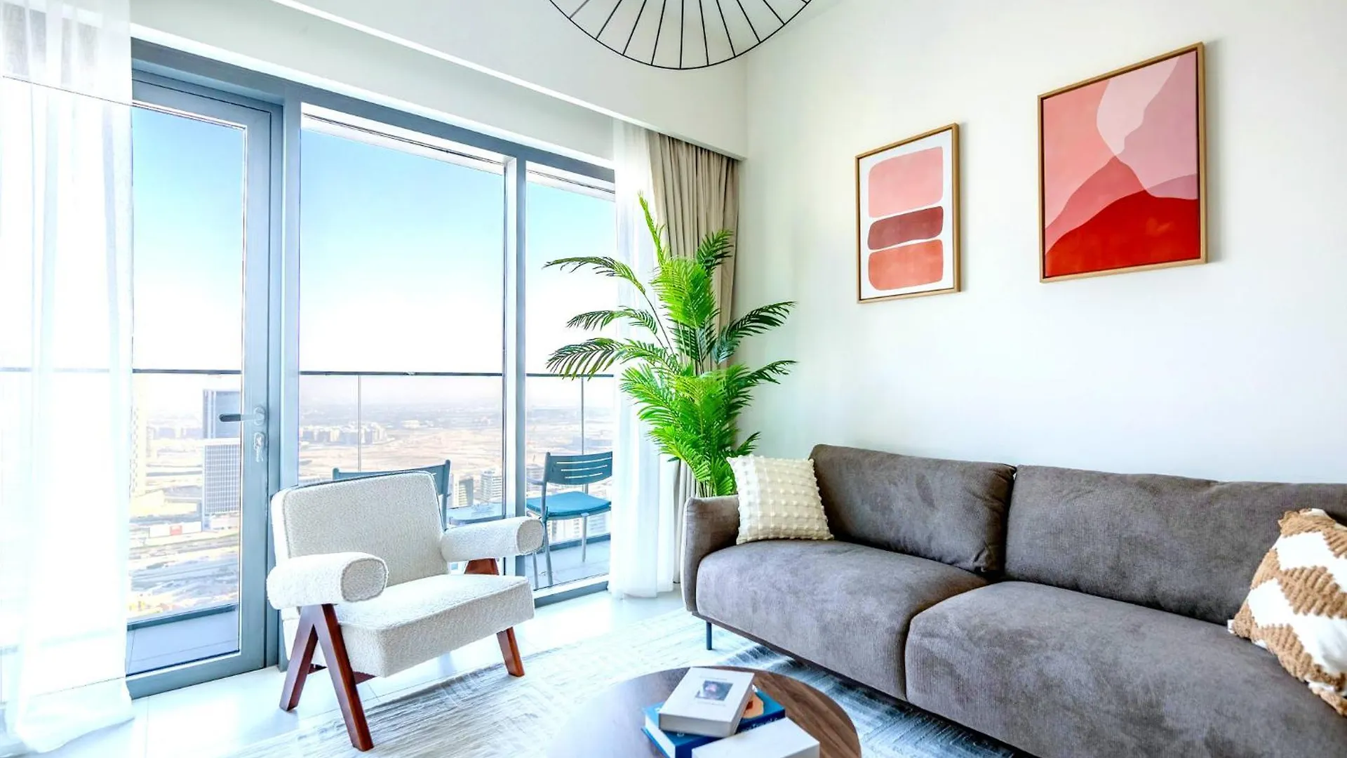 Stunning 2Br Apt Burj Royale 10 Mins Walk To Dubai Mall
