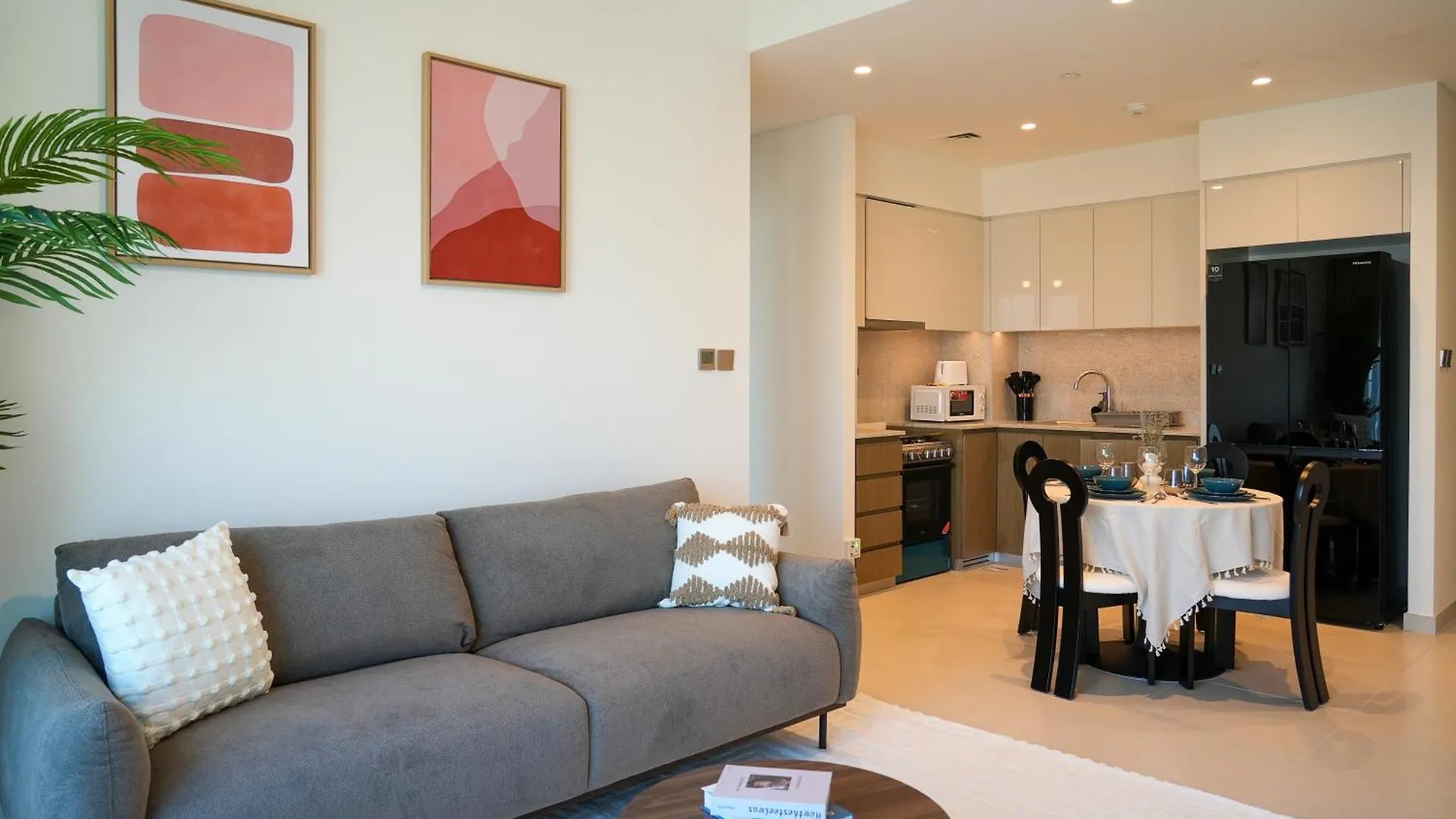 Stunning 2Br Apt Burj Royale 10 Mins Walk To Dubai Mall 0*,  United Arab Emirates